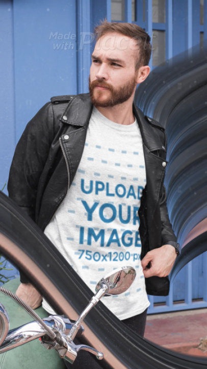 T-Shirt Video of a Bearded Man Biker with Cool Animations 3317v
